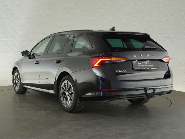 Octavia COMBI TOUR TDI DSG+AHK+KLIMA+NAVI+LED-SC