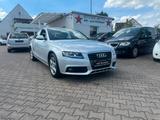 Audi A4 Lim. Attraction*PDC*Scheckheft*Top Zustand - Audi A4 mit Benzin-Antrieb: Limousine