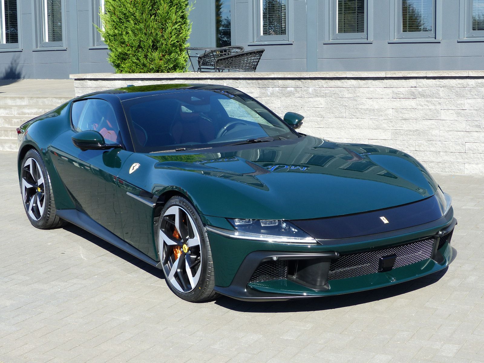 Fahrzeugabbildung Ferrari 12Cilindri *Inzahlungnahme/Trade-in*