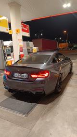 BMW M4 431 HP dct Camera 360 head up harman/kardon  - graue BMW M4