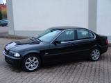 BMW 328i - BMW 328 aus 2000