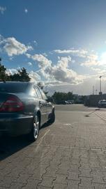 صورة 2 لـ 2005 Mercedes-BENZ E 280
