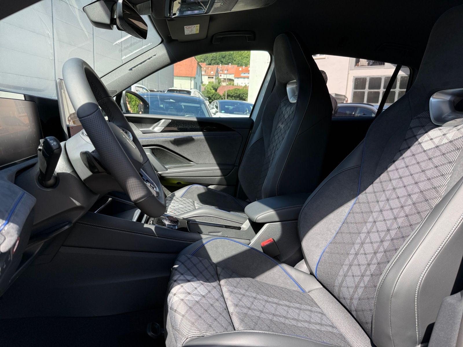 Volkswagen Tiguan - Bild 7