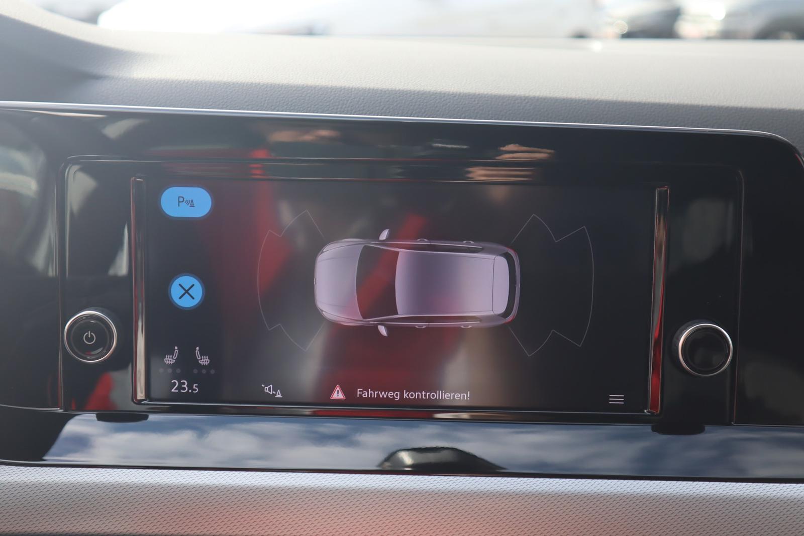 Volkswagen Golf VIII 1.0 Life LED App-Connect Spurhalte, миниатюра 23