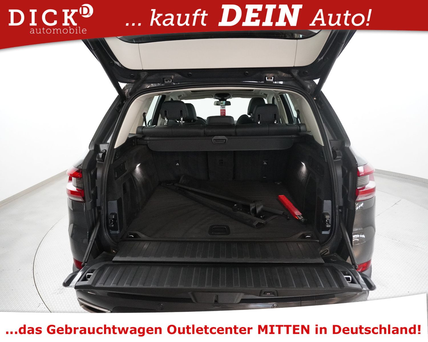 Fahrzeugabbildung BMW X5 xDr 25d Sport LEDER+MEMO+PANOR+VIRTU+KAM+ACC+