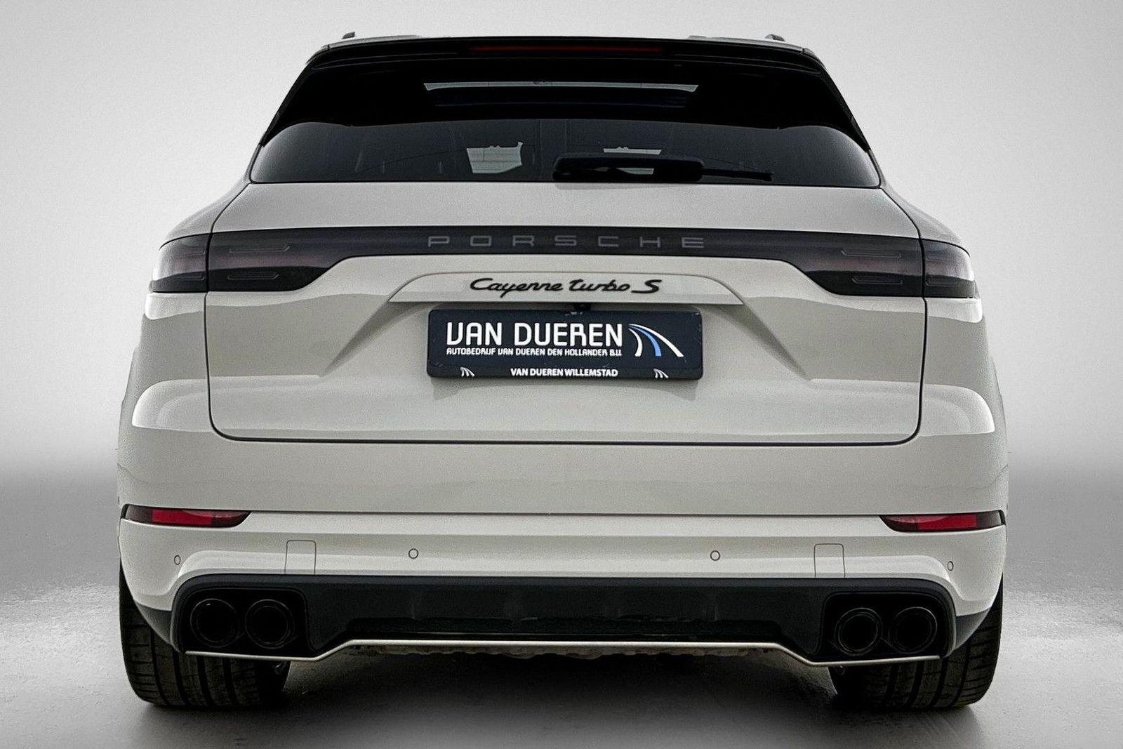 Porsche Cayenne 4.0 Turbo S E-Hybrid SOH 95%, Pano, Kera imagem 3