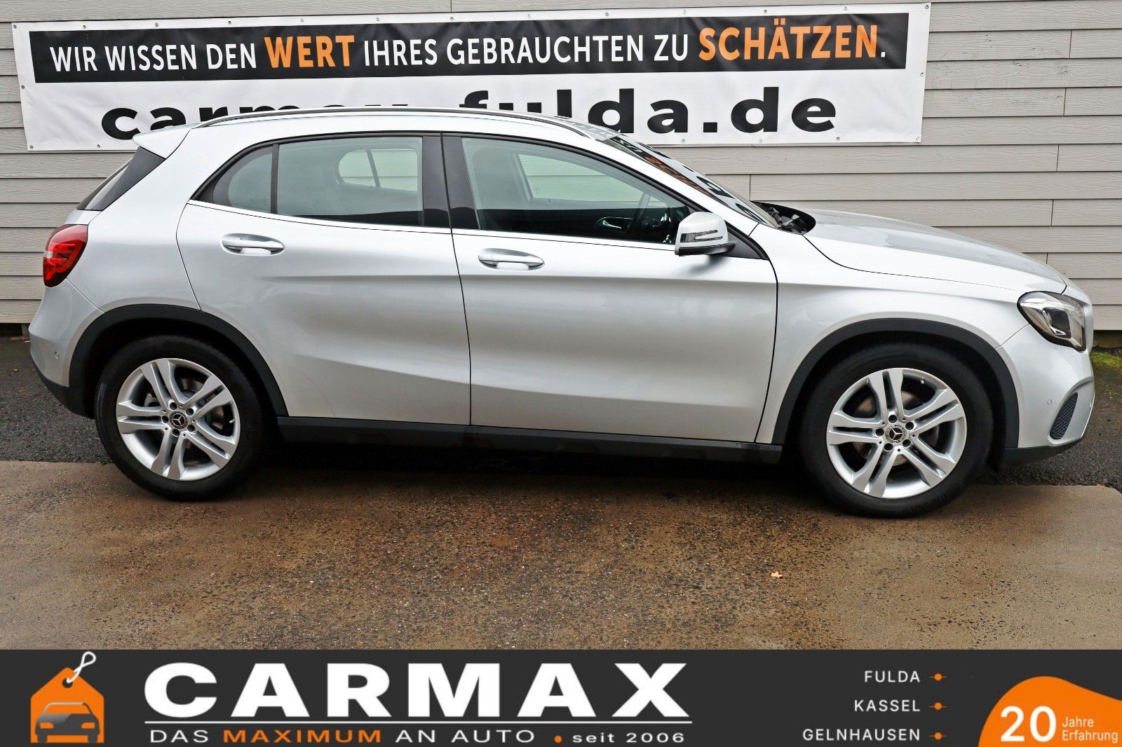 Fahrzeugabbildung Mercedes-Benz GLA 200 Urban T.Leder,Navi,LED,Kamera,SH,SR+WR