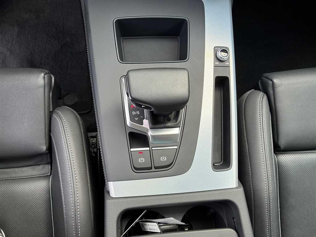 Audi Q5 advanced 45 2.0 TFSI quattro S-tronic MMI, миниатюра 13