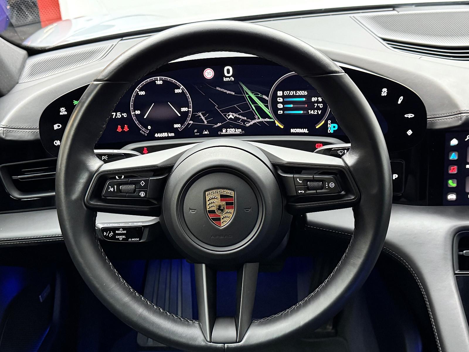 PORSCHE TAYCAN 4 S PERFORMANCE 571 CH 4X4 BVA - TOIT PANORAMIQUE - BOSE - HISTORIQUE ENTRETIEN COMPLET