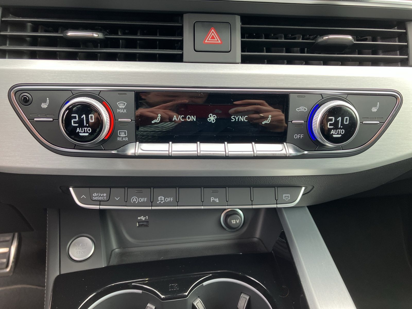 Fahrzeugabbildung Audi A5 Sportback 40 TFSI quattro S line S tronic