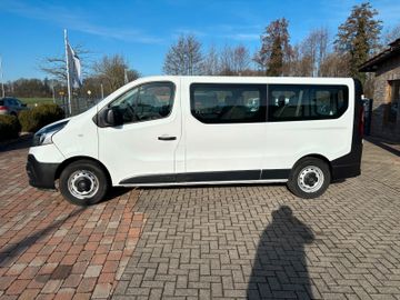Renault Trafic - 2