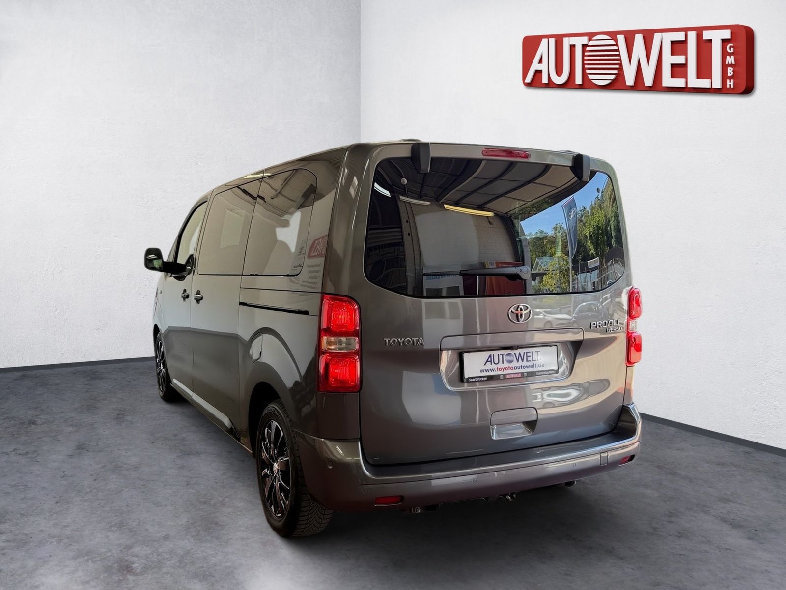 Fahrzeugabbildung Toyota Proace Verso 2.0 D-4D L1 Executive Pano,Kam.,AHK