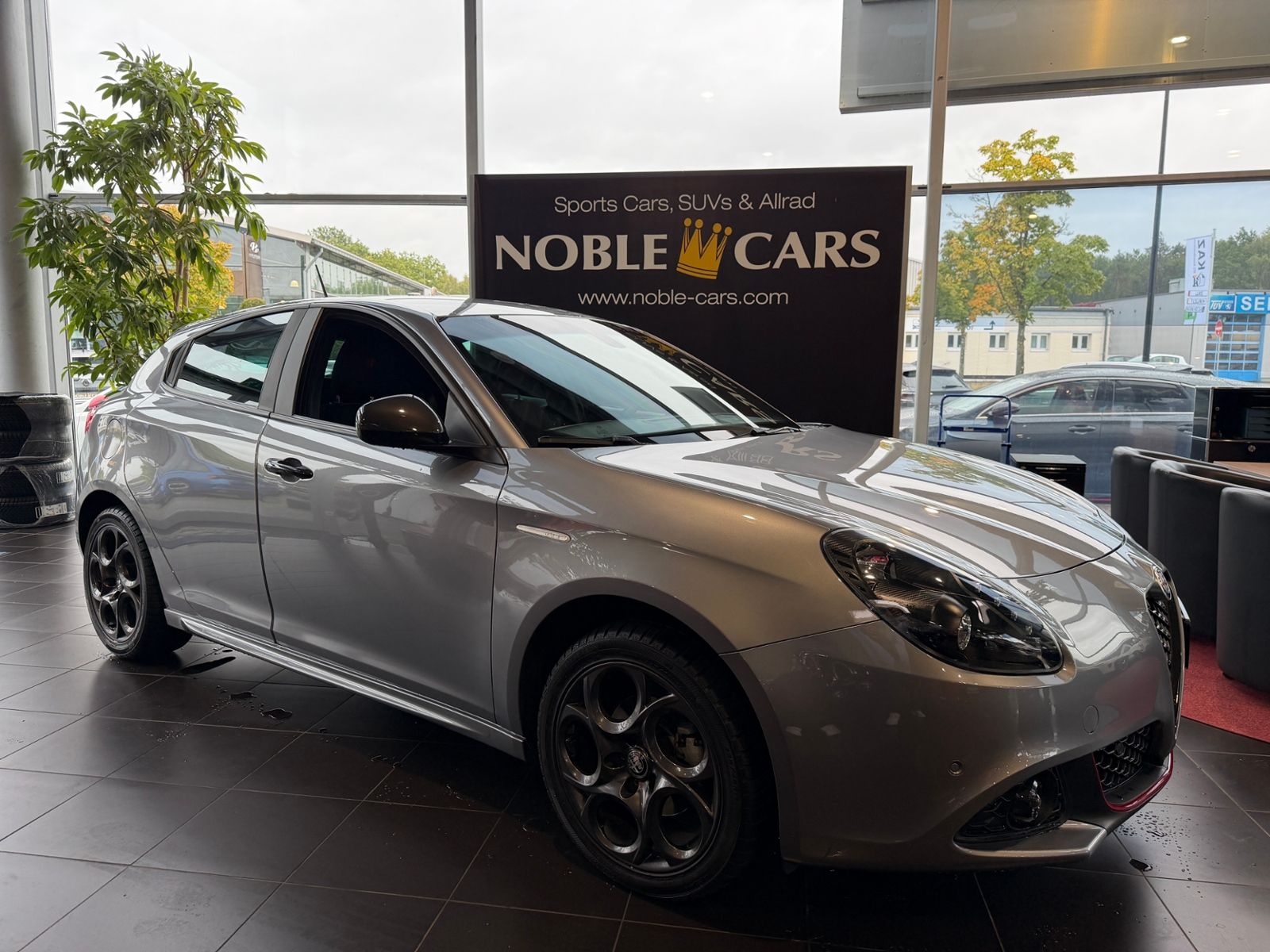 Fahrzeugabbildung Alfa Romeo Giulietta Sport SitzHz PDC NAVI