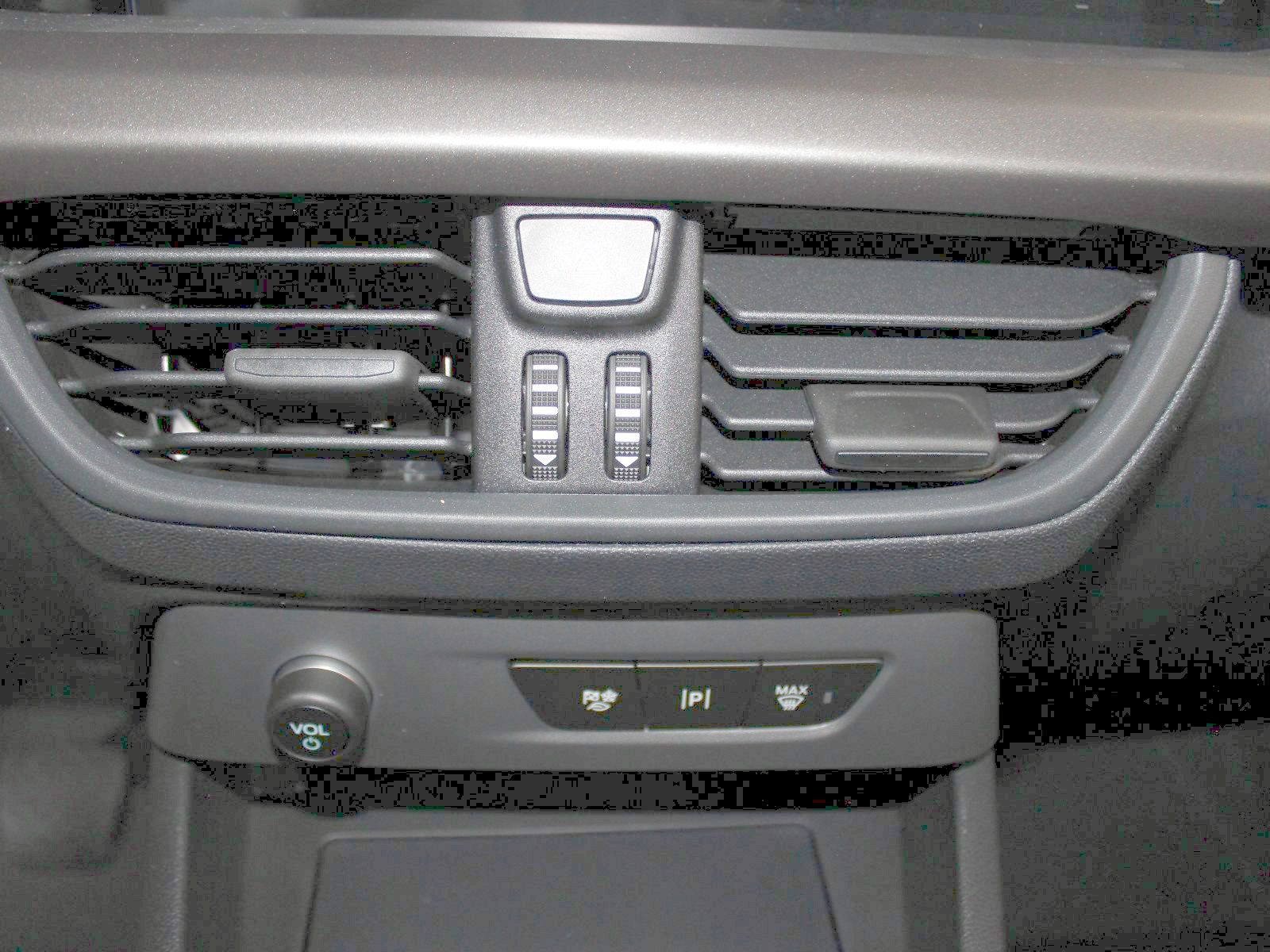 Fahrzeugabbildung Ford Transit Courier BEV Trend