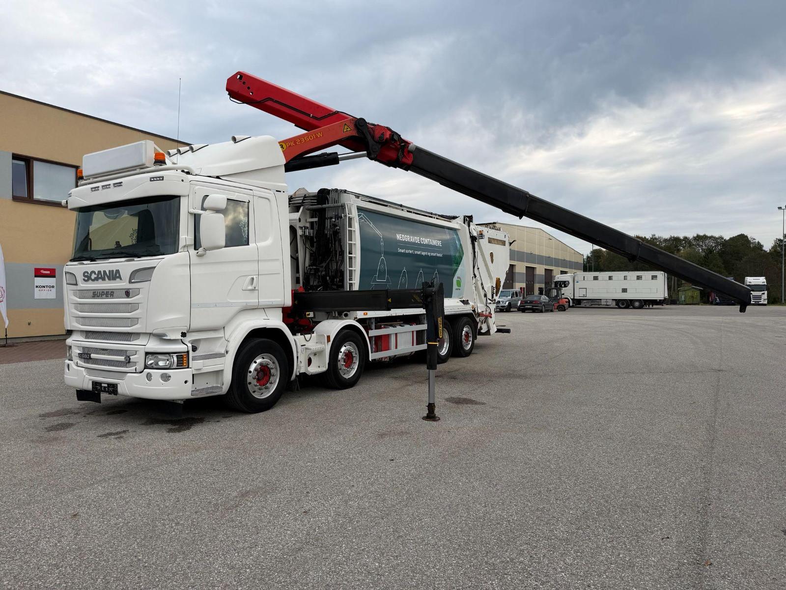 Scania R580 8x2*6 + RETARDER + PALFINGER CRANE + KAOUSS