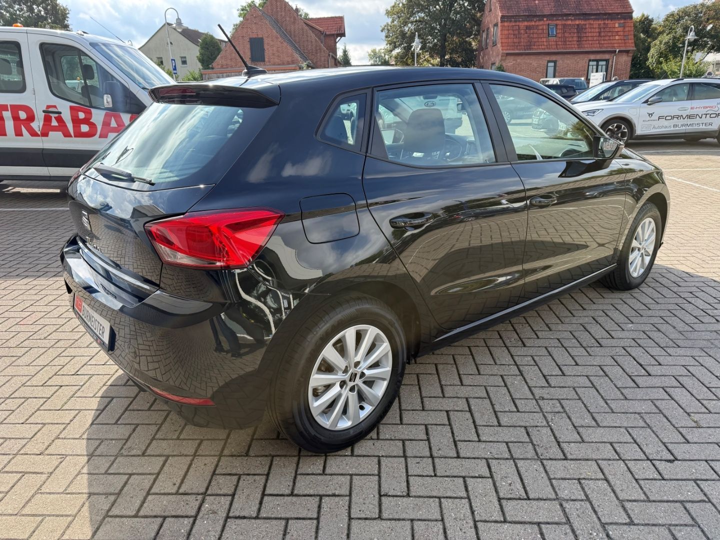Fahrzeugabbildung SEAT Ibiza Style DigiCockpit LED CarPlay Klima Front