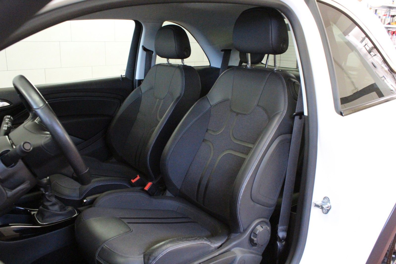 Fahrzeugabbildung Opel Adam ROCKS 1.4 Turbo* Faltdach *Winterpaket*