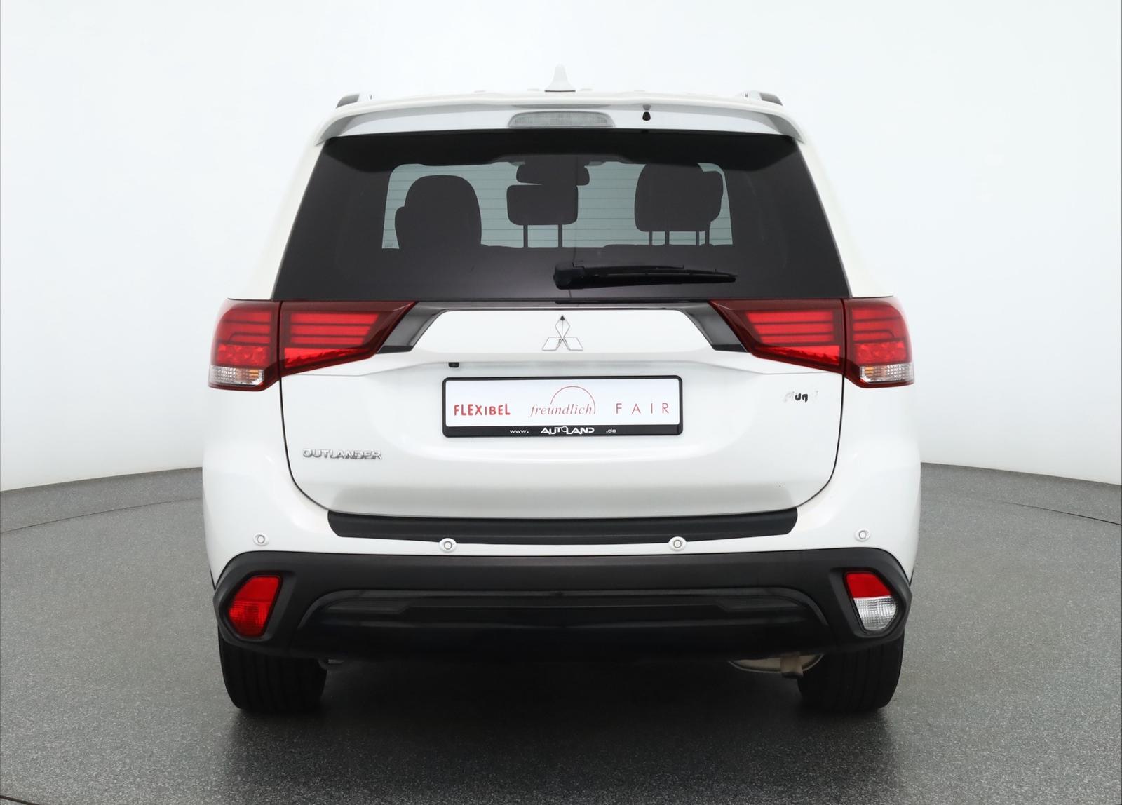 Mitsubishi Outlander 2.0 MIVEC Spirit+ Aut. LED 360° Kamera