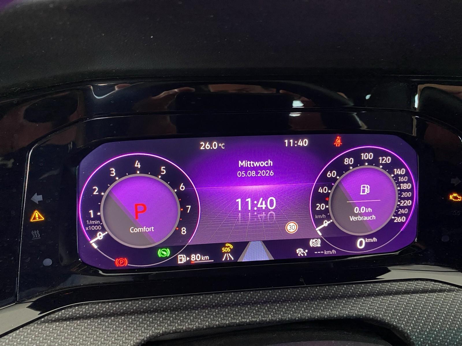 Volkswagen Golf VIII 1.5 eTSI R-Line +DSG+MATRIX+BLACK+LED+, миниатюра 10
