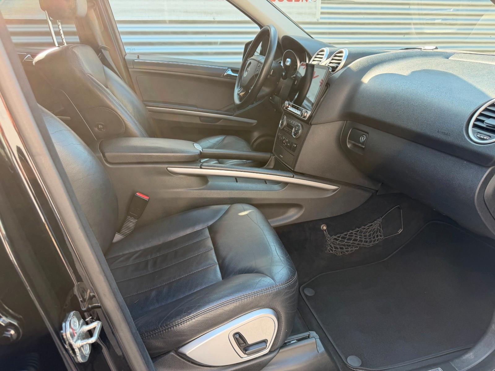 Mercedes-Benz ML 320 CDI XENON/NAVI/LEDER/SHZ/TEMP/KLIMA/AHK