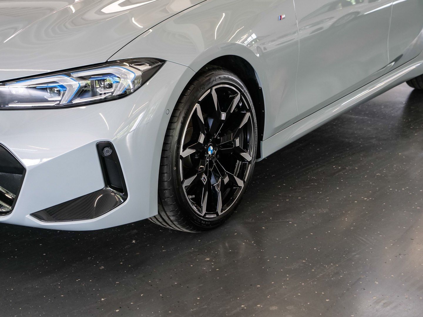 BMW 320 - Bild 6