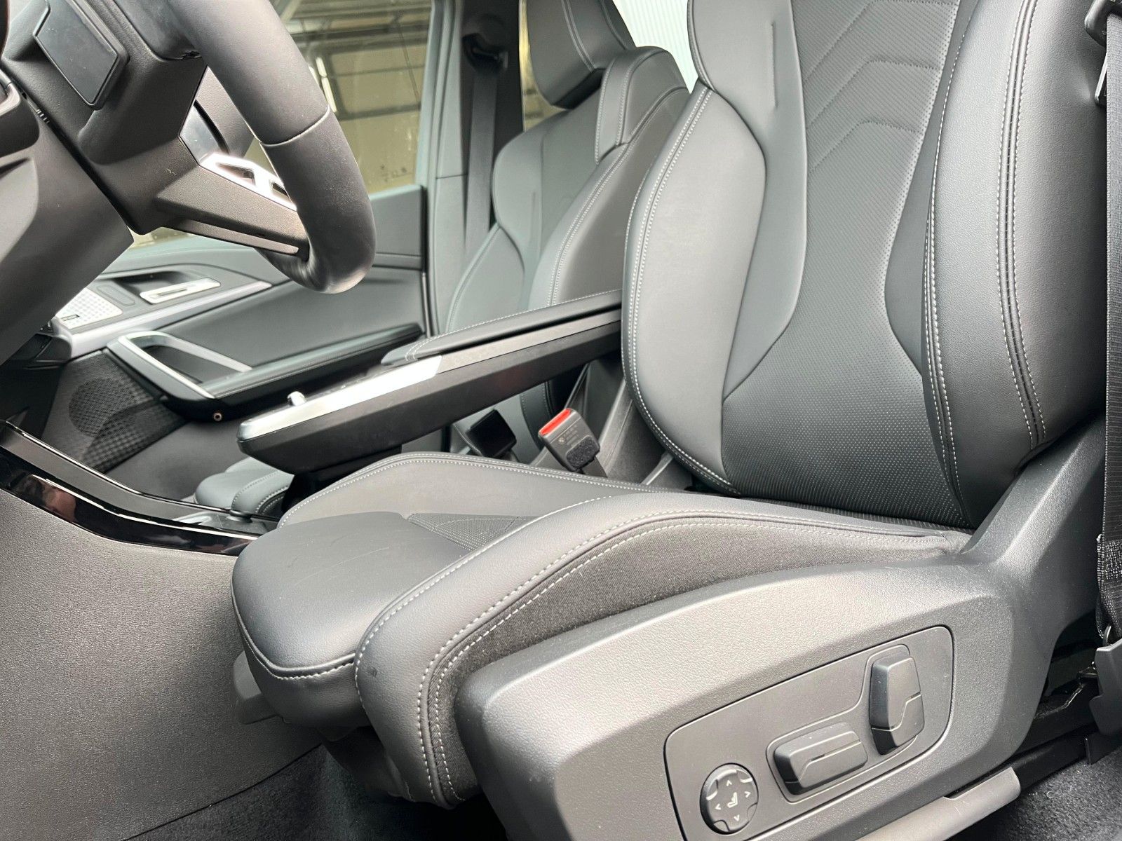 BMW X1 20d sDrive MSport H&K elSITZE MEMORY LED DAB foto 11