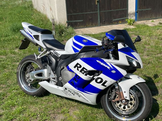 Honda CBR 1000 Fireblade RR SC57