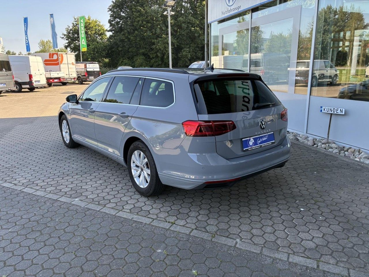 Volkswagen Passat Variant - Bild 4