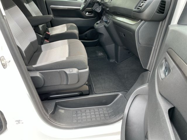 Fahrzeugabbildung Citroën Spacetourer 2.0 BlueHDi 180 FAP, M Feel 8-Sitzer