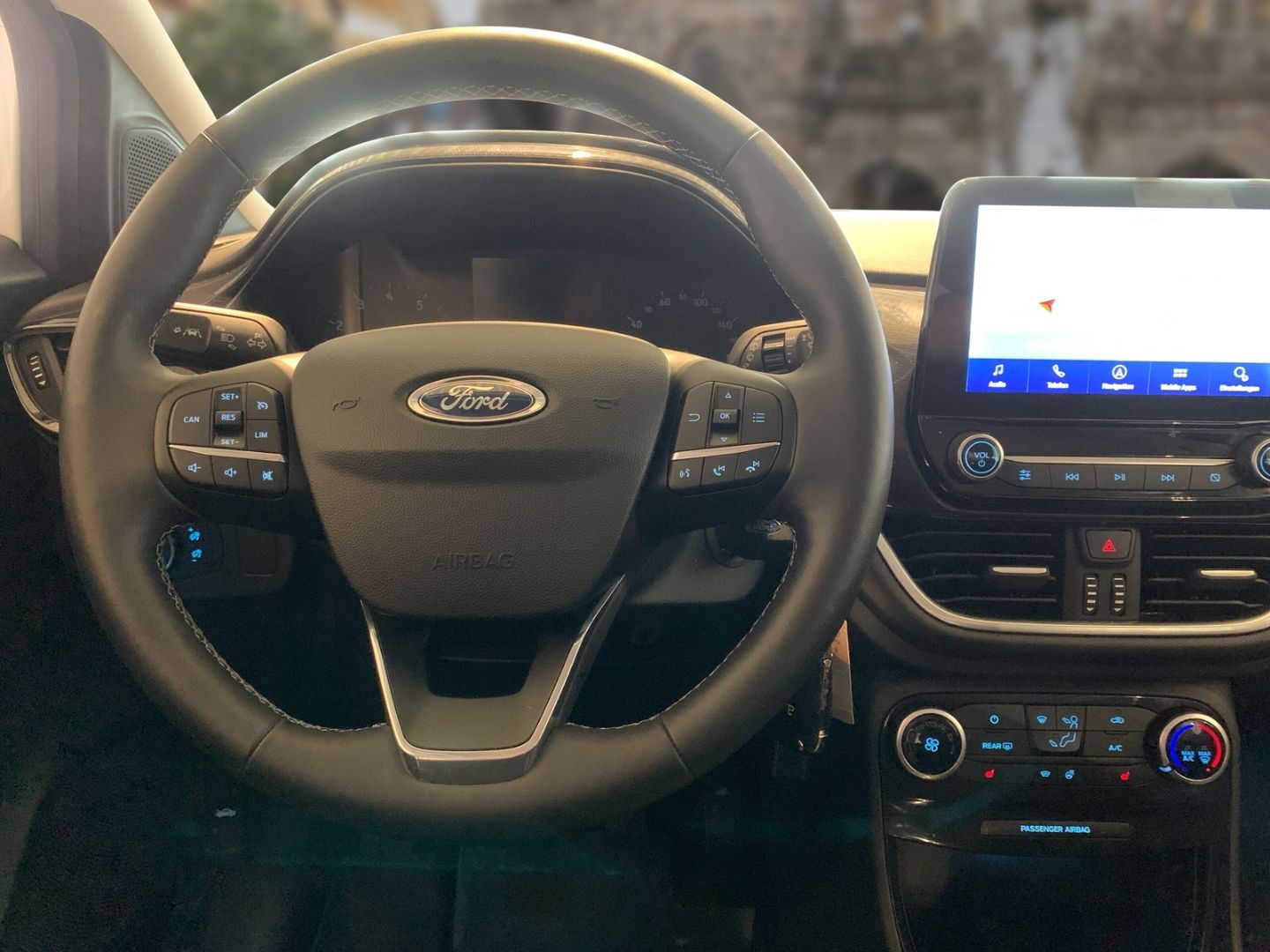 Fahrzeugabbildung Ford Puma Titanium 1.0 EcoBoost Navigation, Ganzjahre