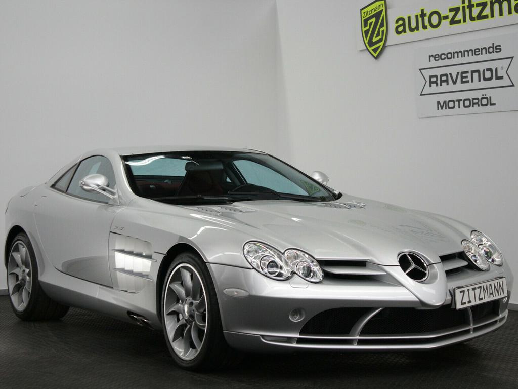 Mercedes-Benz SLR