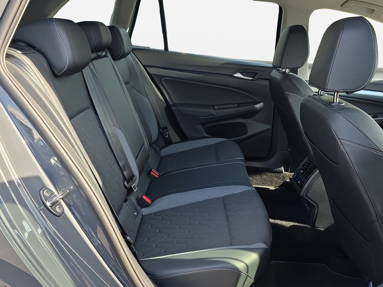 Volkswagen Golf - Bild 18