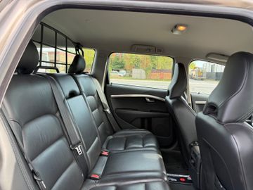 Volvo XC70 - 11