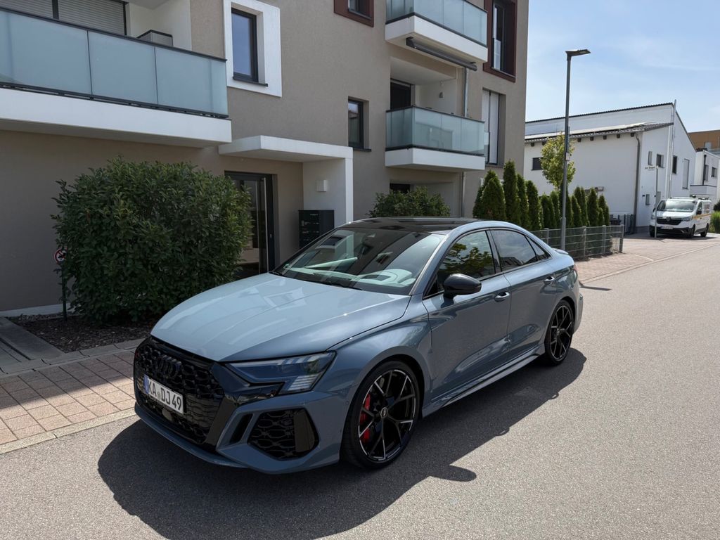 Image of Audi RS3