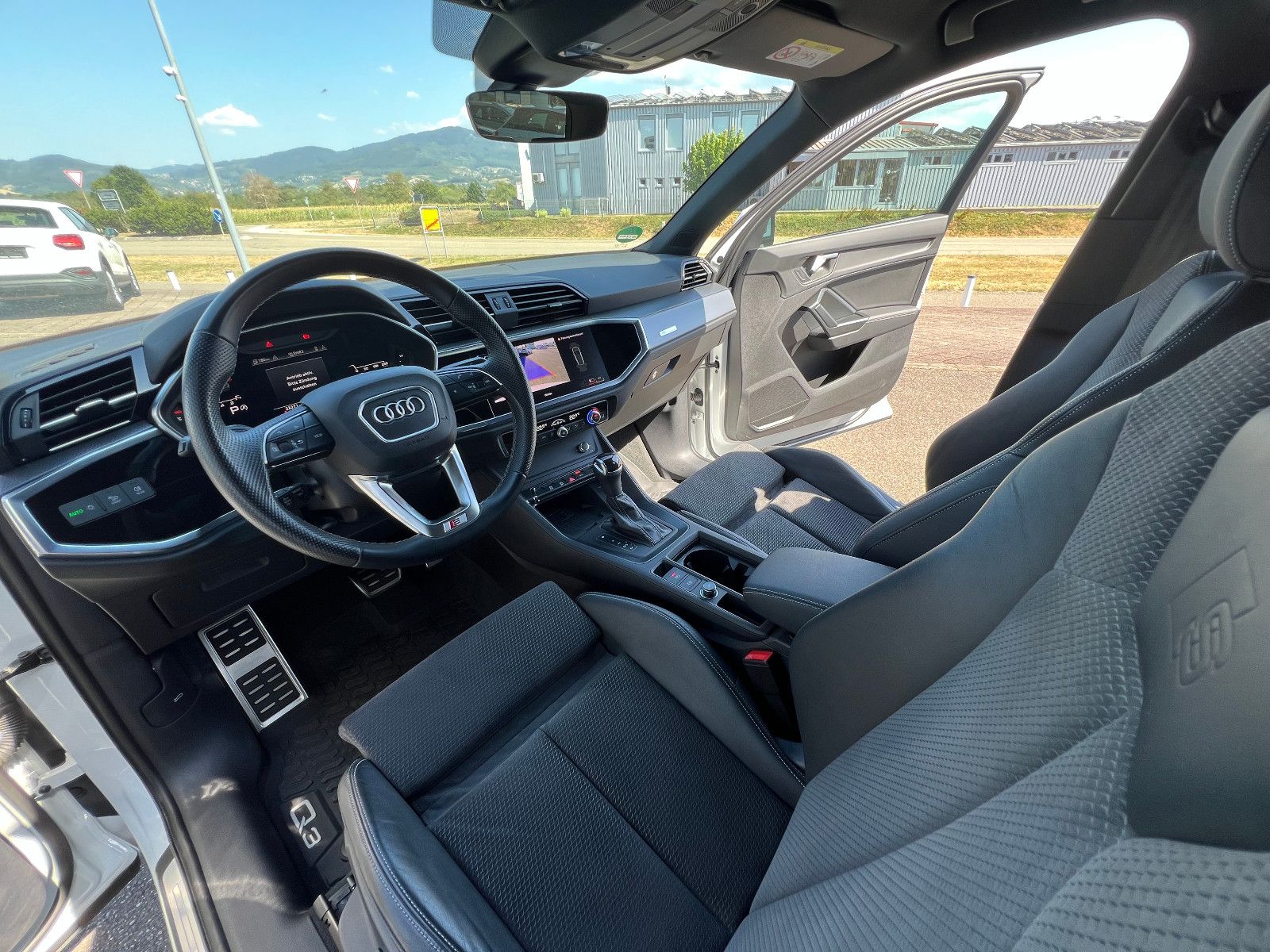 Audi Q3 35 TFSI S line,S-tronic,LED,Navi,Kamera,ACC foto 13