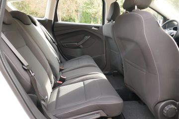 Fahrzeugabbildung Ford Kuga Cool&Connect