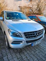 Mercedes-Benz Mercedes ML 250 matric 7gang - Mercedes-Benz ML 250 aus 2015