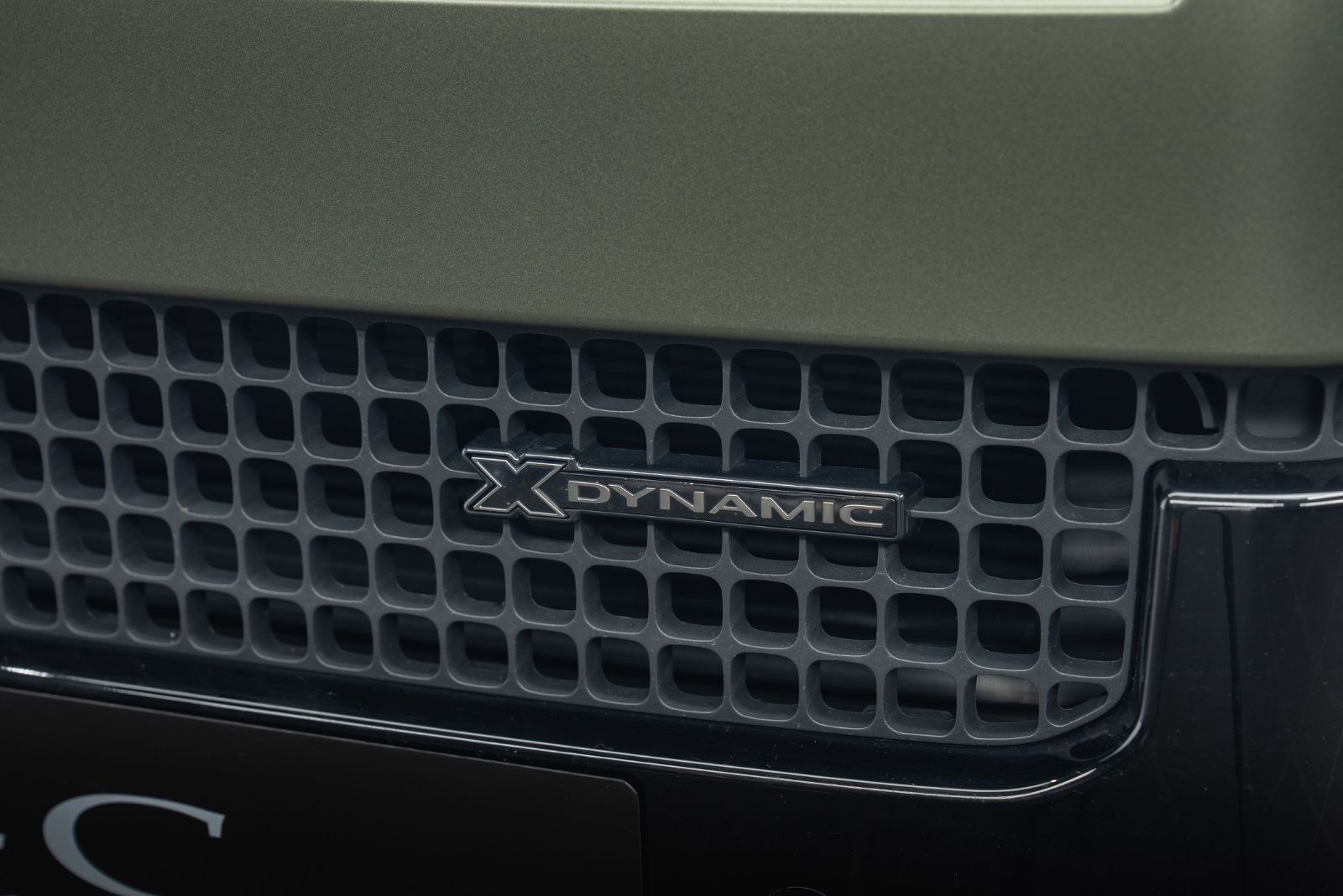 Fahrzeugabbildung Land Rover Defender 110 X-Dynamic SE EXPLORER/BLACK/PPF