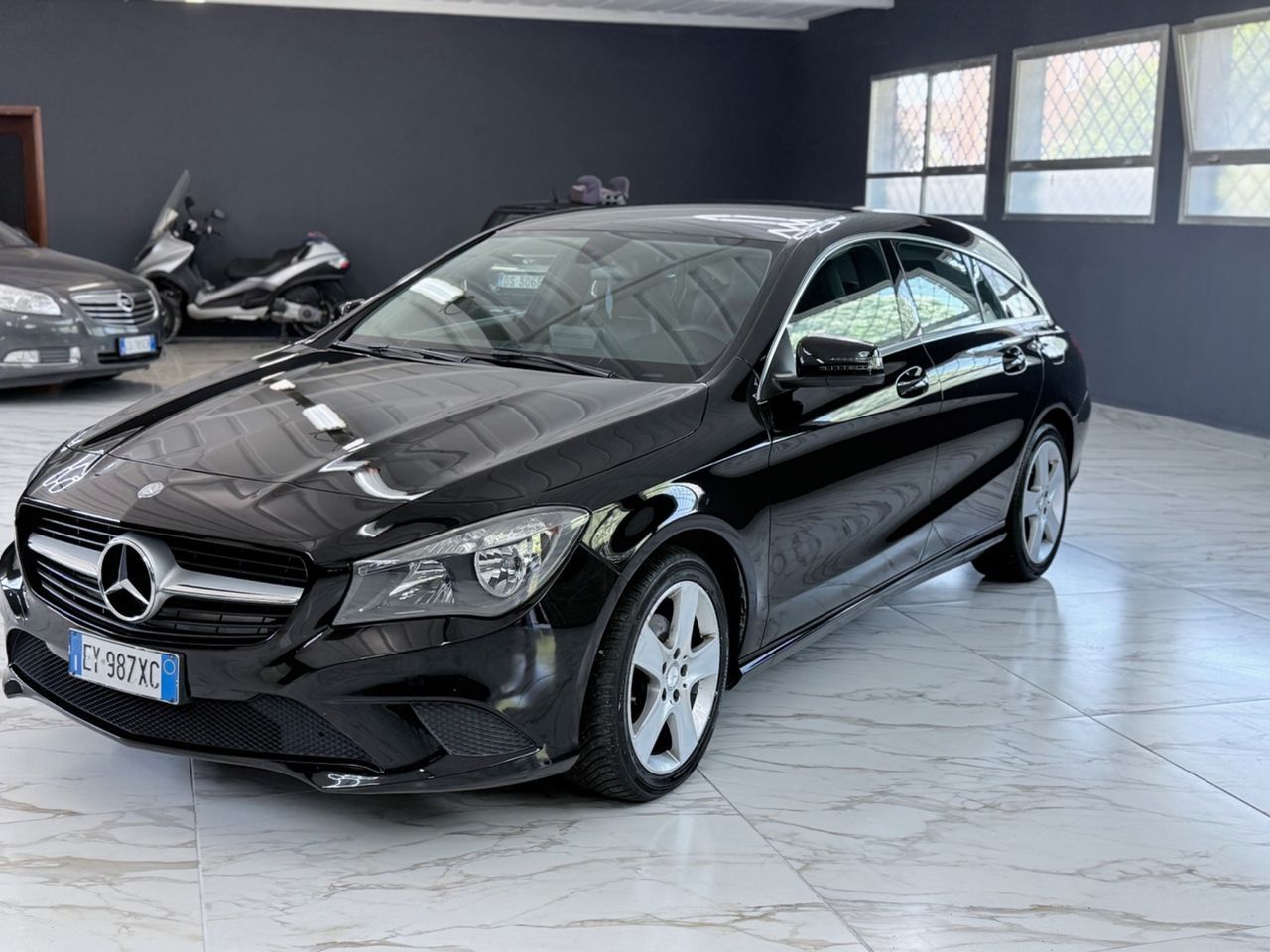 Mercedes CLA 200 2015, 2.1D dīzelis, Automāts, Universāls, Melns — Latvijā