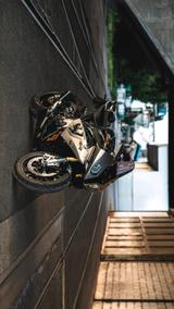 BMW S1000RR - BMW R100R