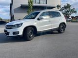 Volkswagen Tiguan 1.4 TSI BMT LOUNGE Sport & Style LOUN... - VW Tiguan Gebrauchtwagen in Nürnberg