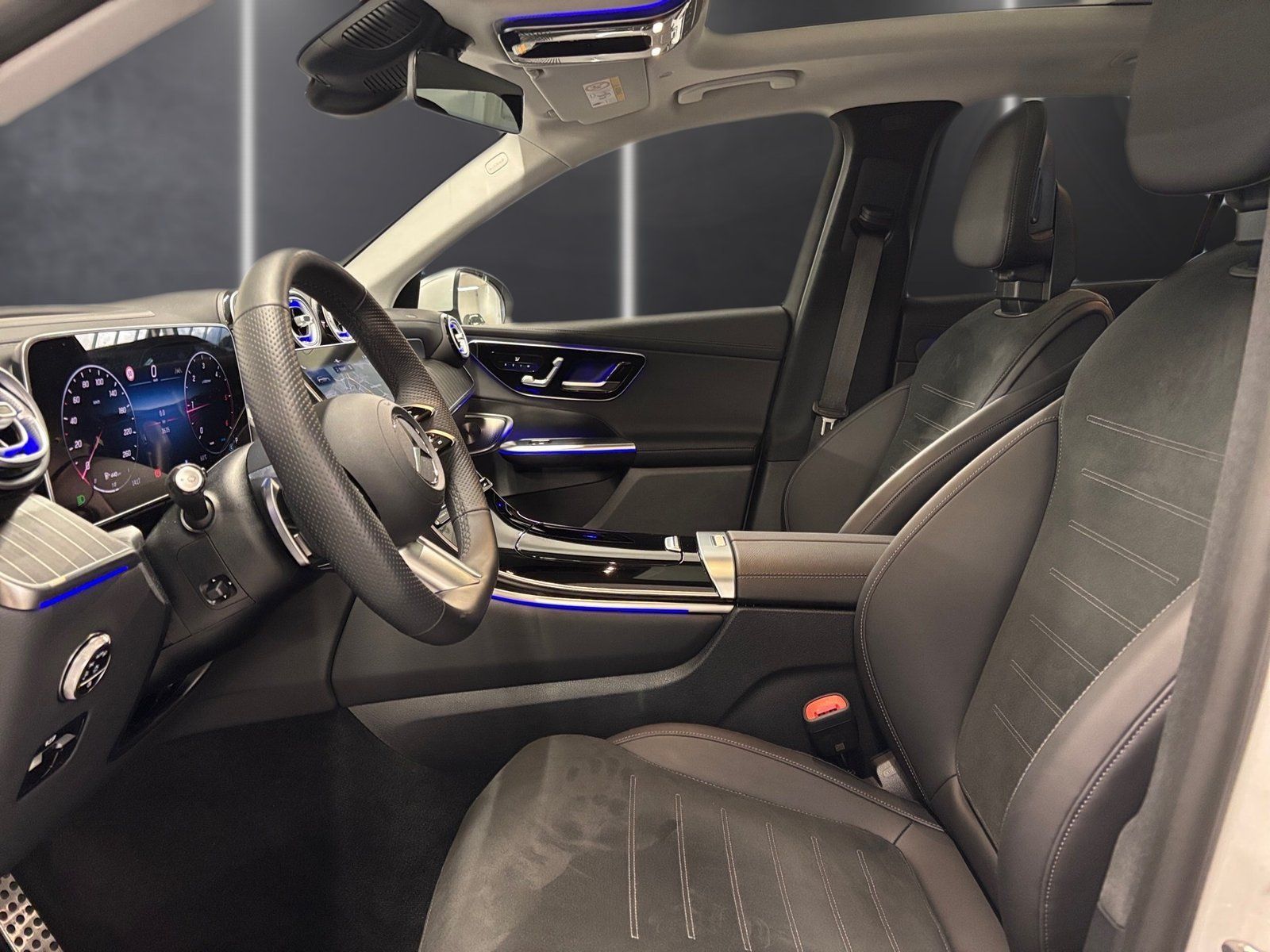 Fahrzeugabbildung Mercedes-Benz GLC 220 d 4M Plus*STDHZG*Pano*HUD*DIGITAL*360°*