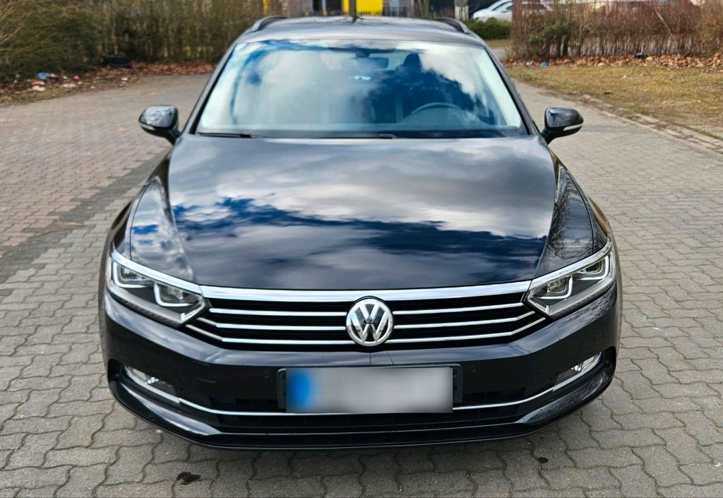 Image of Volkswagen Passat Variant