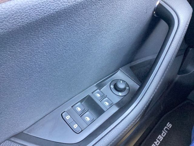 Superb Combi 2.0TDI DSG Style