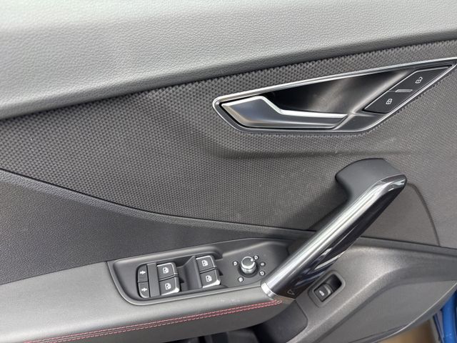 Q2 35 TFSI S LINE LED+KAMERA+LEDER+OPTIK+KAMERA+