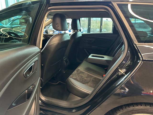 MYAUTOCENTER – Gebraucht- und Jahreswagen mit Werkstattservice in Pfaffenhofen Seat Leon ST FR *LED*Alcantara*NAVI*