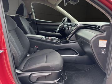Hyundai TUCSON - 12