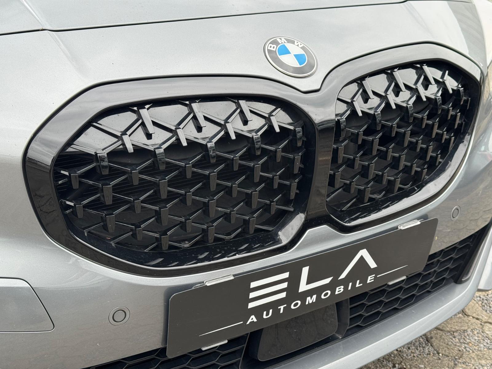 BMW 1 Series d LimousinexDrive M Sport*19'Zl BiColour*LED*, миниатюра 8