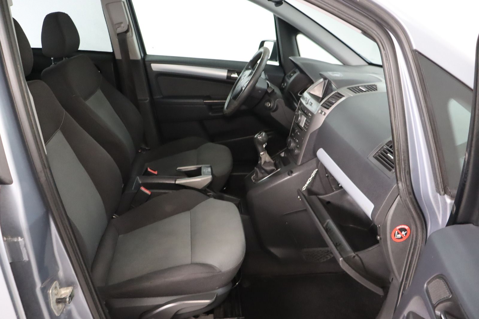 Fahrzeugabbildung Opel Zafira B Klimaautomatik Edition