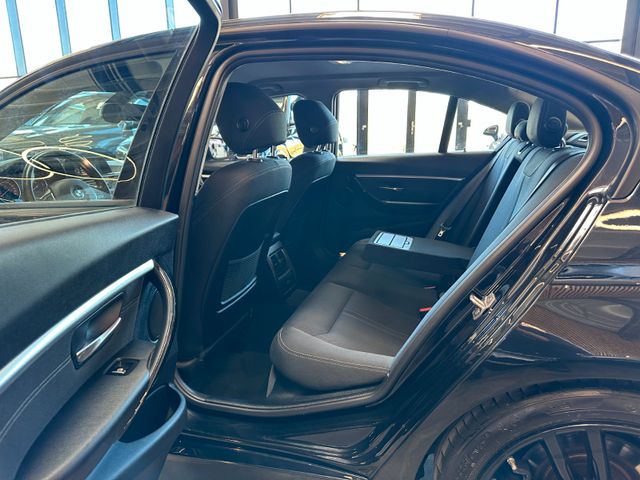 MYAUTOCENTER – Gebraucht- und Jahreswagen mit Werkstattservice in Pfaffenhofen BMW 320 d Sport Line *LED*PDC*Navi*